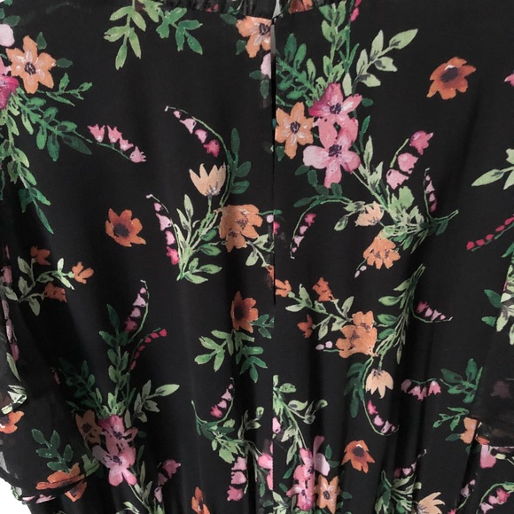 Gorgeous 2018 SHOSHANNA Floral & Frilly Dress! - Picture 4 of 9